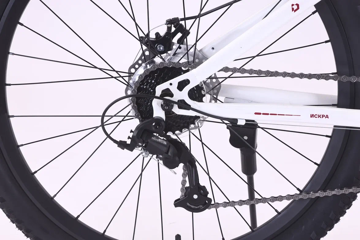 Велосипед Doka Искра 26" (бело- фиолетовый) 2026